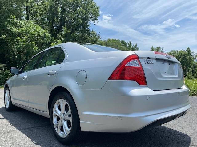 2012 Ford Fusion SE