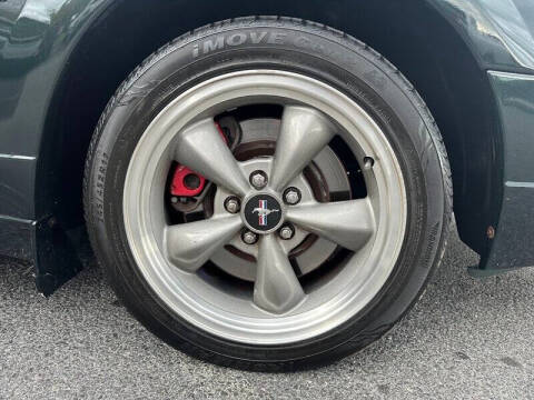 2001 Ford Mustang Bullitt