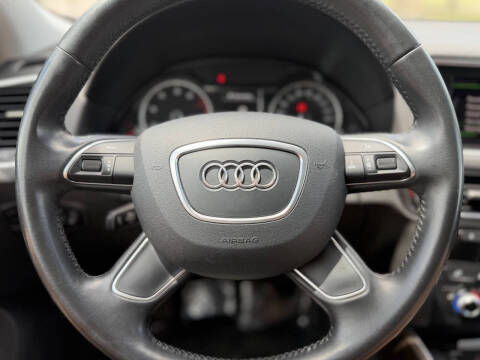 2016 Audi Q5 2.0T quattro Premium