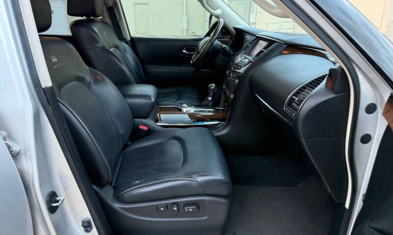 2014 Infiniti QX80