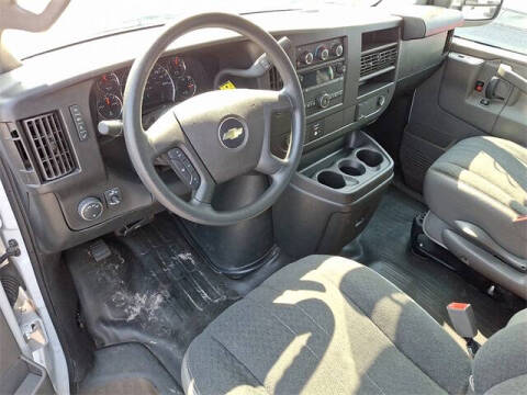 2023 Chevrolet Express 2500