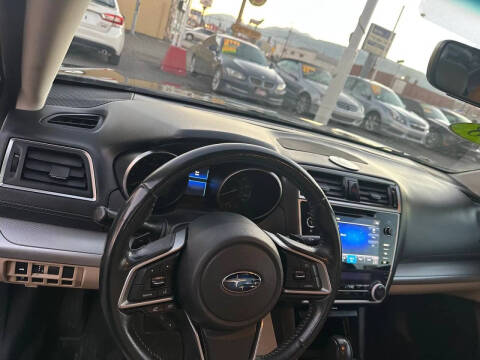 2018 Subaru Legacy 2.5i Premium