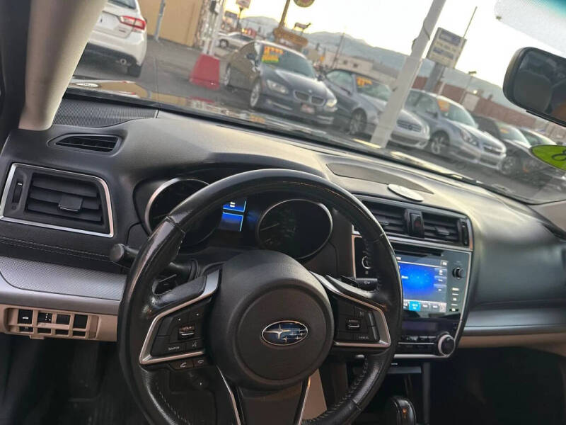 2018 Subaru Legacy 2.5i Premium