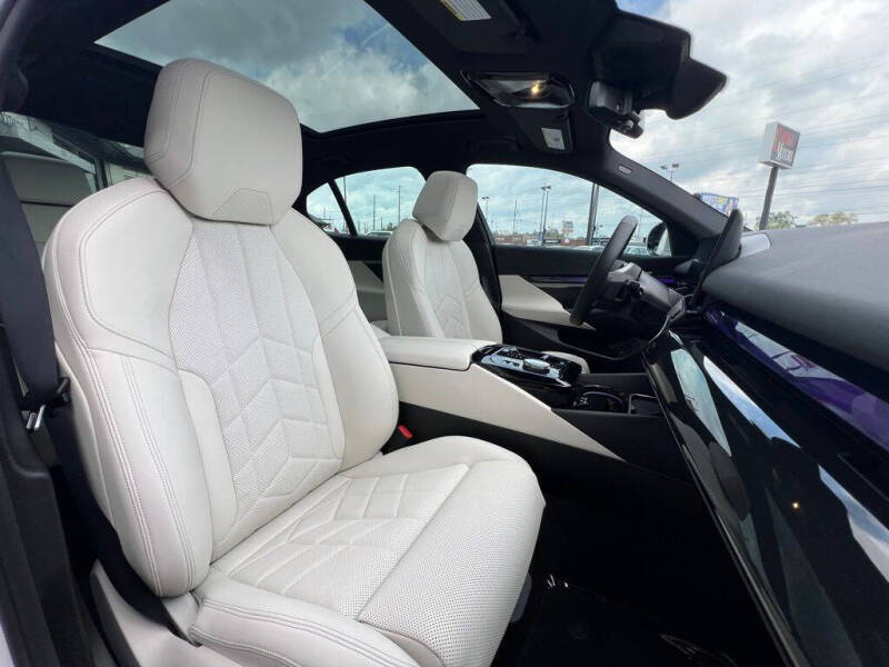 2024 BMW i5 eDrive40