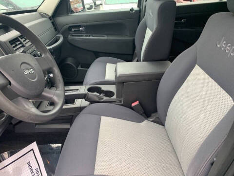 2009 Jeep Liberty Sport