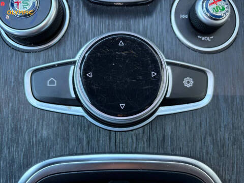 2020 Alfa Romeo Stelvio Sport