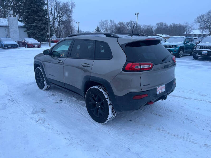 2017 Jeep Cherokee Trailhawk L Plus