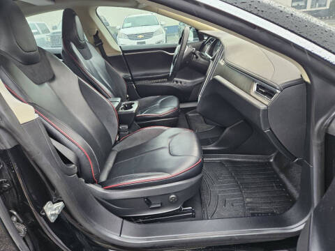 2012 Tesla Model S Signature Performance