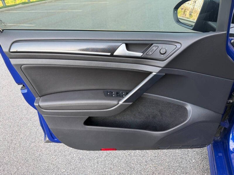 2016 Volkswagen Golf R