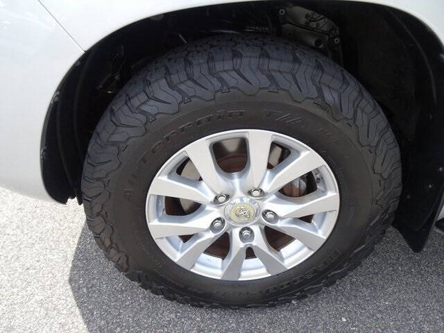 2017 Toyota Land Cruiser