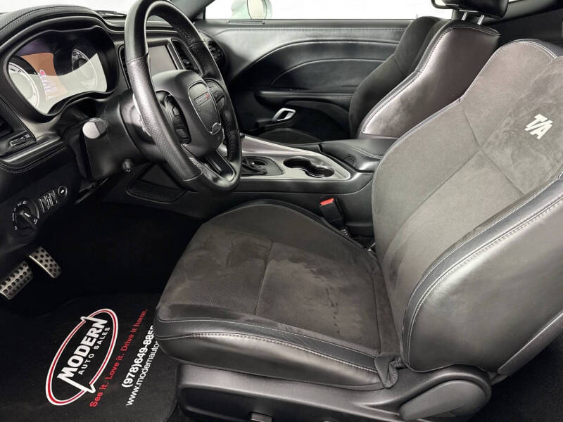 2022 Dodge Challenger