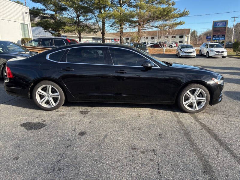 2018 Volvo S90 T5 Momentum