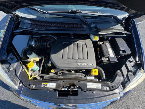 2014 Chrysler Town and Country Touring