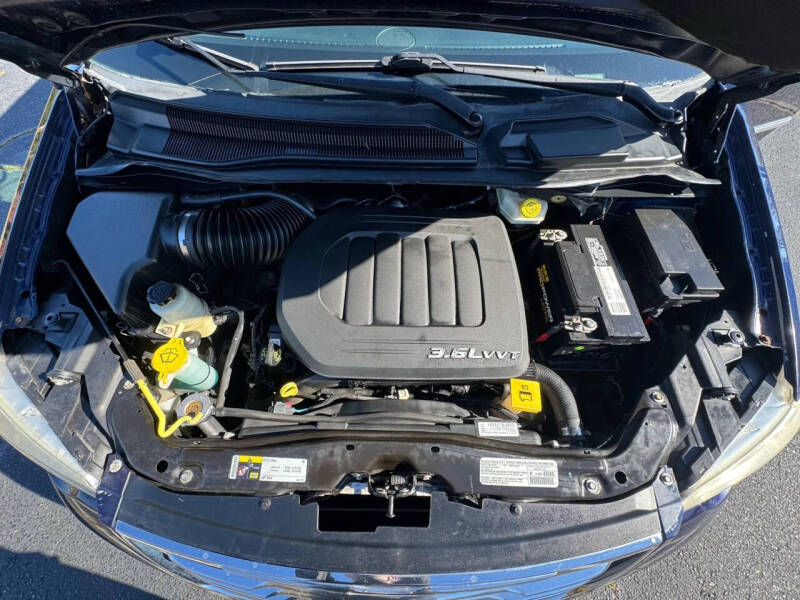 2014 Chrysler Town and Country Touring