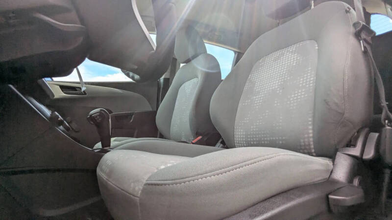 2017 Chevrolet Sonic LT Auto Fleet