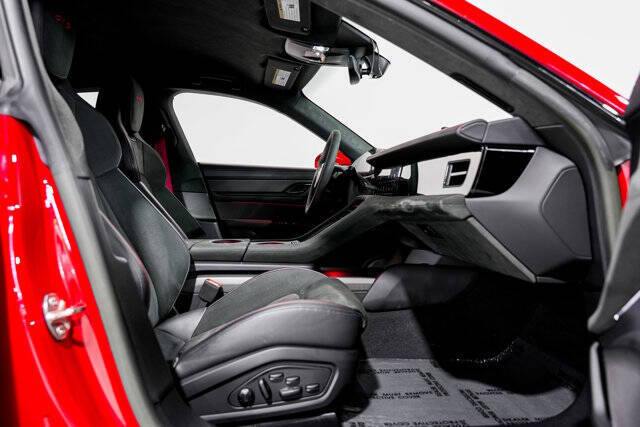 2023 Porsche Taycan GTS