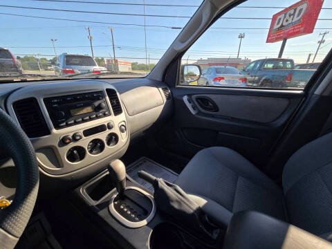 2005 Ford Escape XLT