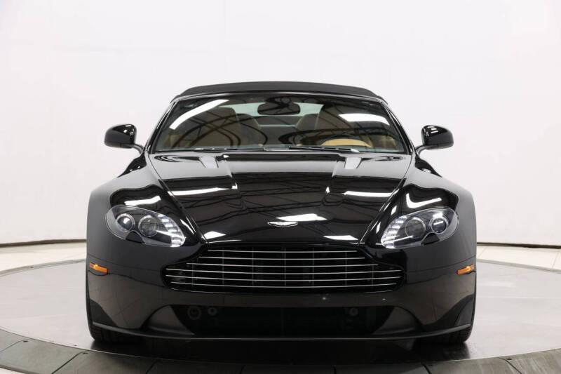 2012 Aston Martin V8 Vantage Roadster