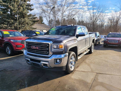2015 GMC Sierra 2500HD for sale at Clare Auto Sales, Inc. in Clare MI