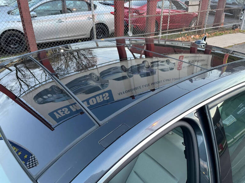 2011 Mercedes-Benz E-Class