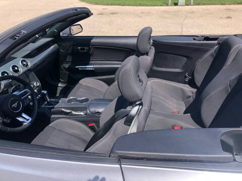 2020 Ford Mustang EcoBoost Premium