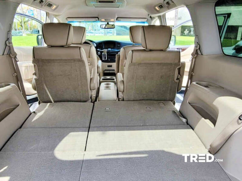 2012 Nissan Quest
