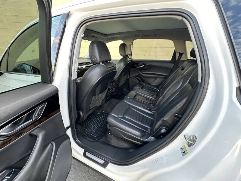 2017 Audi Q7 3.0T quattro Premium Plus