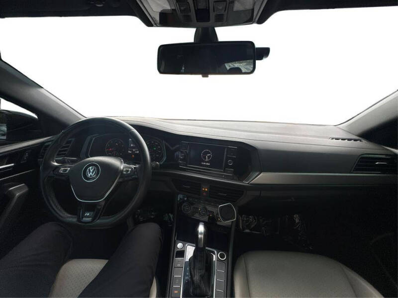 2020 Volkswagen Jetta R-Line