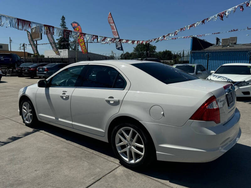2012 Ford Fusion SEL