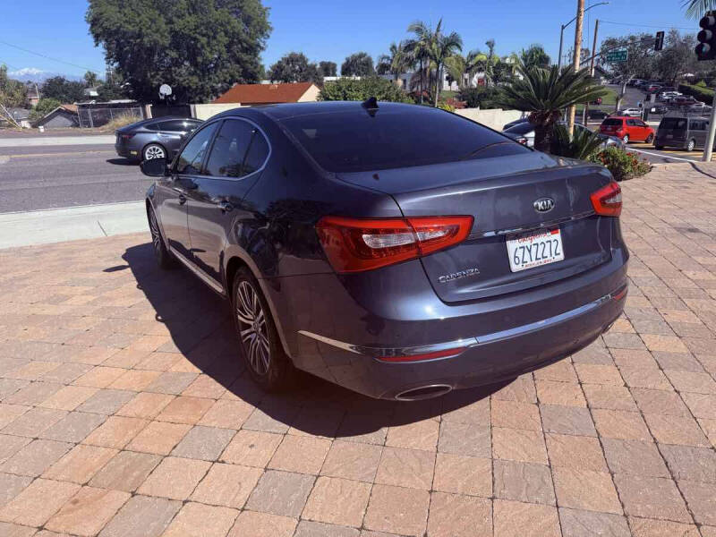 2014 Kia Cadenza Premium