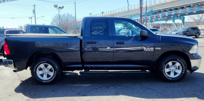 2017 RAM 1500 Express