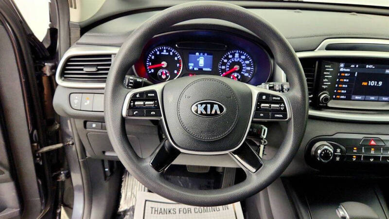 2019 Kia Sorento LX