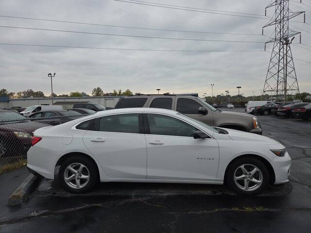 2018 Chevrolet Malibu LS