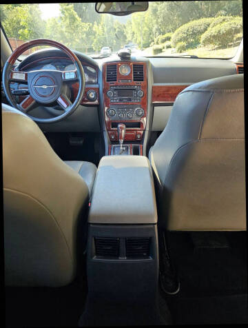 2005 Chrysler 300 Touring