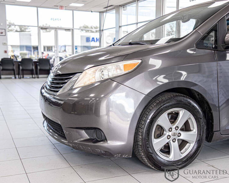 2012 Toyota Sienna
