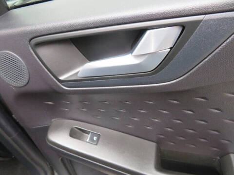 2020 Ford Escape Hybrid Titanium