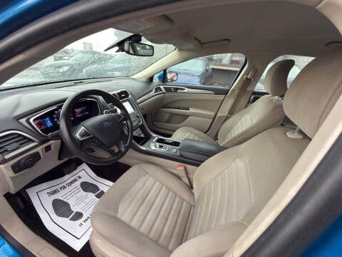 2019 Ford Fusion SE