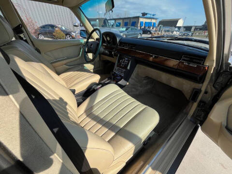 1980 Mercedes-Benz 450-Class