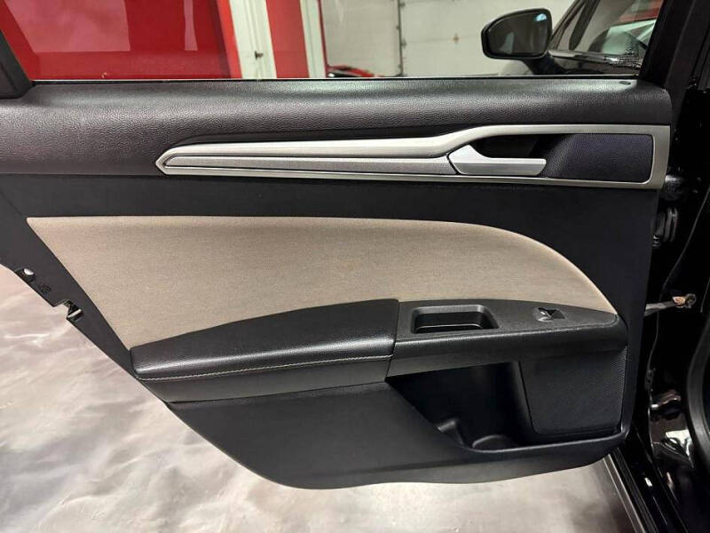 2019 Ford Fusion S