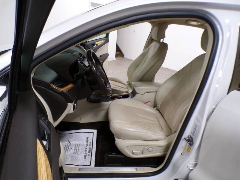 2016 Lincoln MKC Select