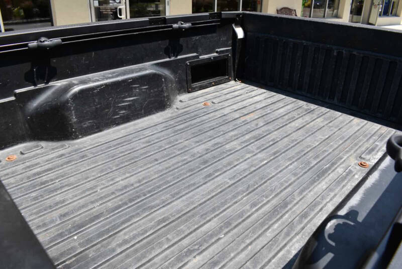 2017 Toyota Tacoma SR