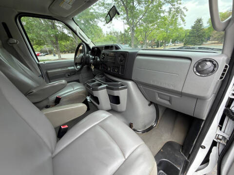 2010 Ford E-Series E-350 SD XL