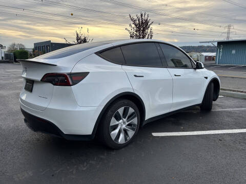 2022 Tesla Model Y Long Range
