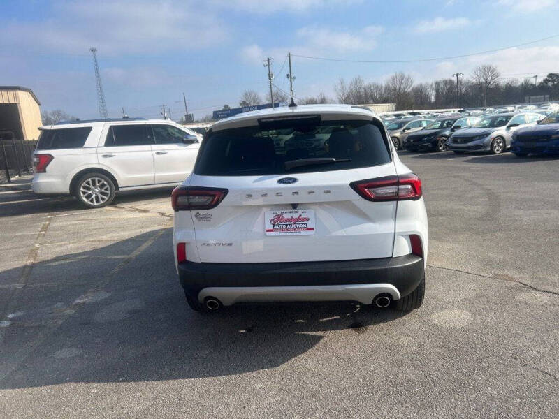 2023 Ford Escape Active