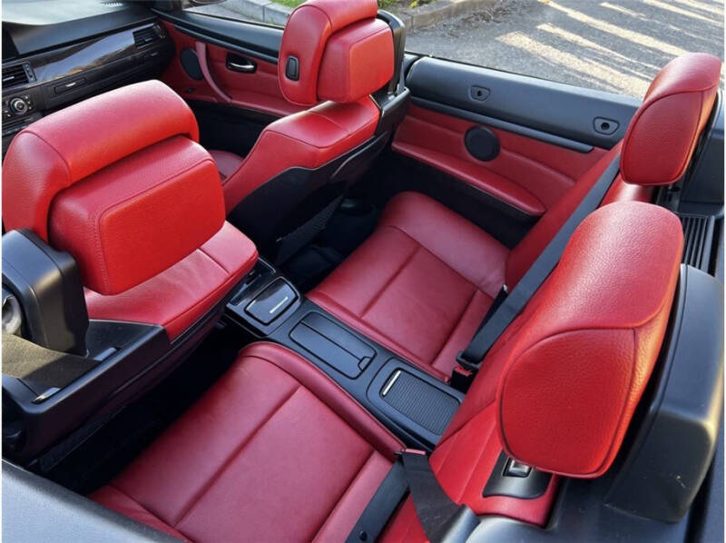 2012 BMW 3 Series 328i