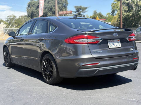 2019 Ford Fusion SE