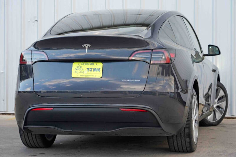 2024 Tesla Model Y Long Range