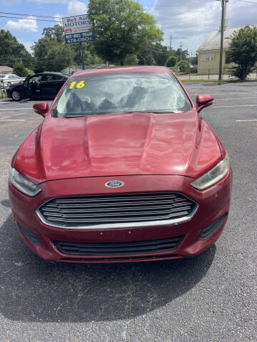 2016 Ford Fusion SE