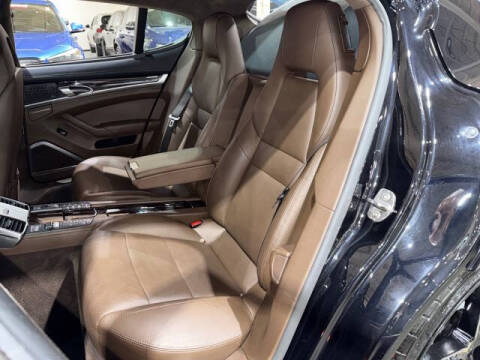 2015 Porsche Panamera