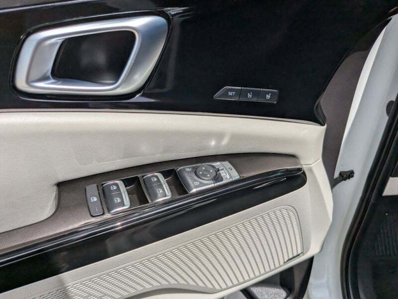 2024 Kia Carnival SX Prestige